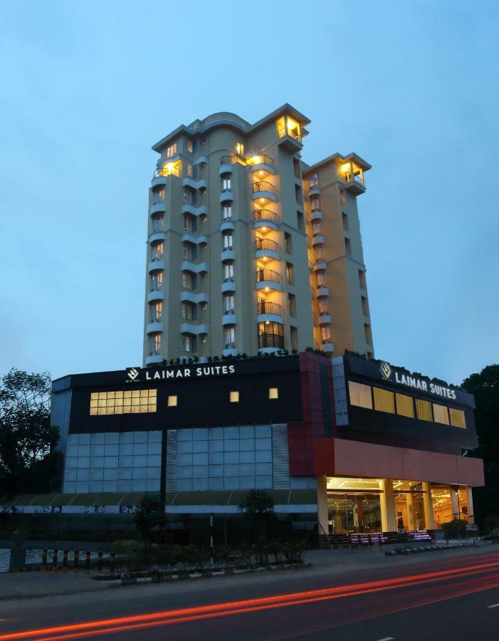 Laimar Suites Kochi Exterior photo